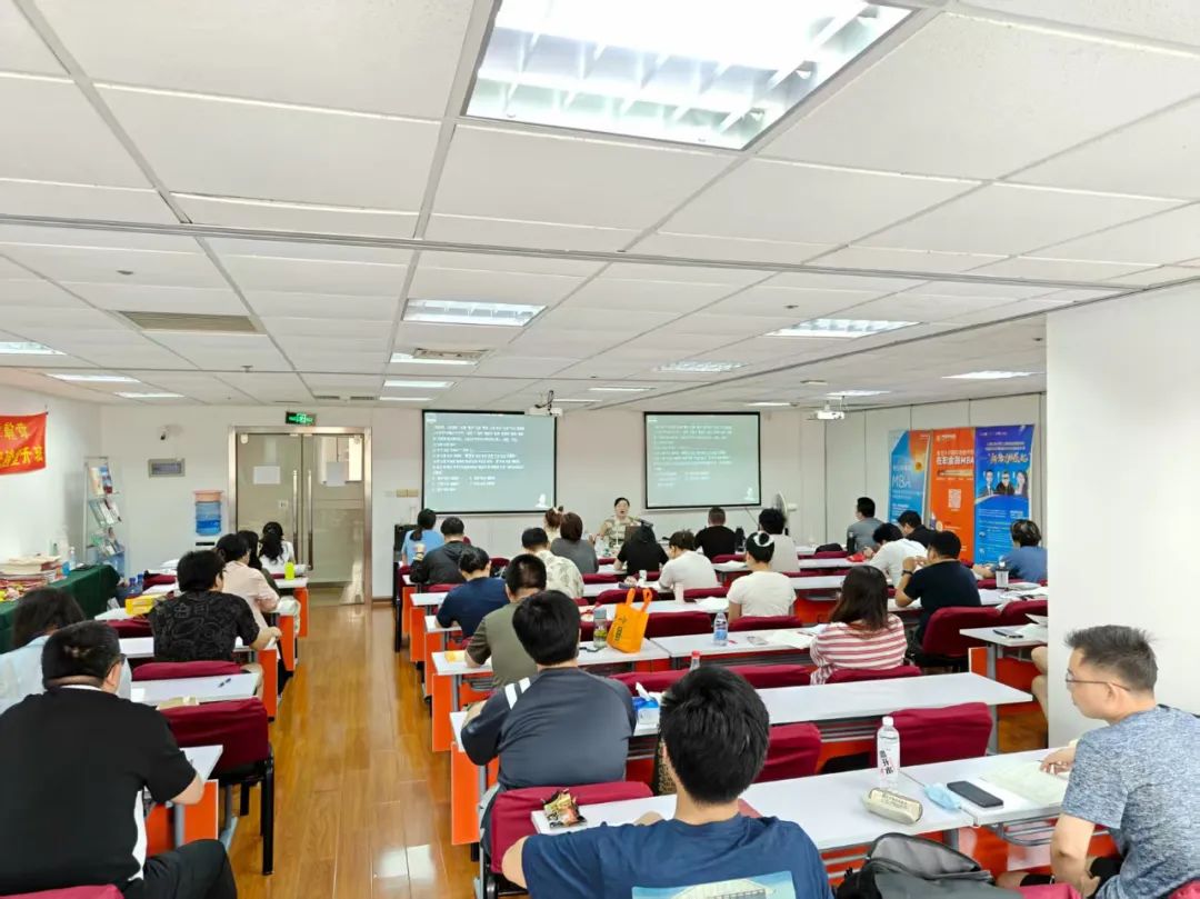 8月10日徐汇校区逻辑课现场